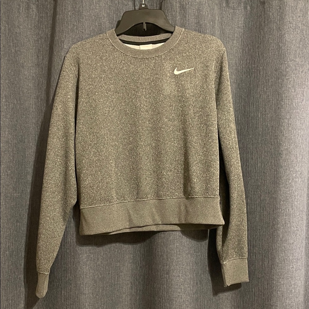 Nike Heathered Gray Crewneck Sweatshirt